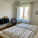 Schöne Ferienwohnung in der Nähe vom Bodensee-Center mit guter Anbindung