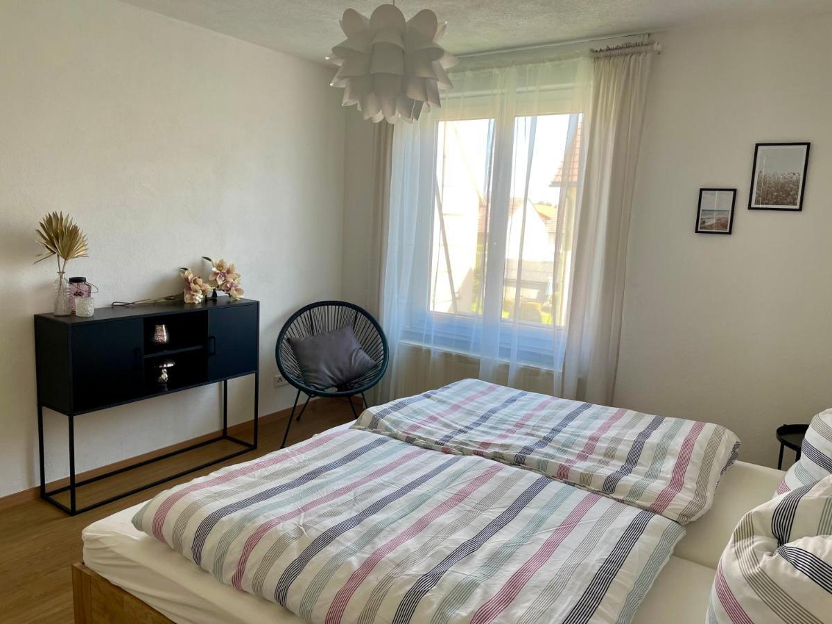 Schöne Ferienwohnung in der Nähe vom Bodensee-Center mit guter Anbindung Apartment *